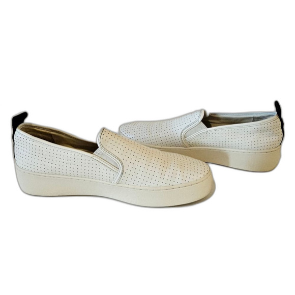 Michael Kors Tennis Shoes - Picture 4 of 9